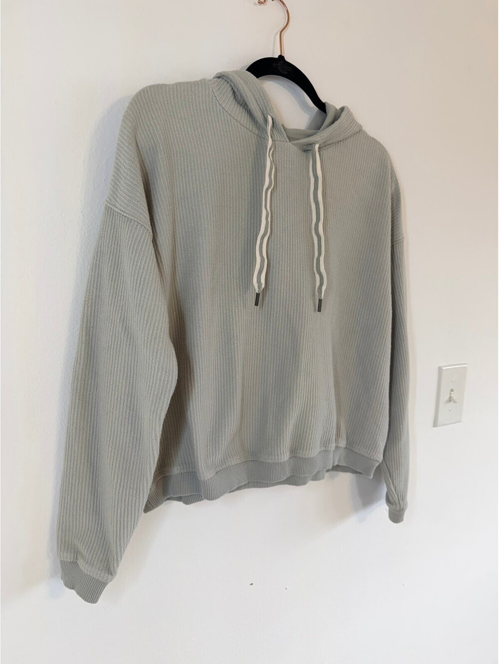 Aerie Gray Green Ribbed Cropped Pullover Hoodie Women’s S Cotton - Picture 8 of 8
